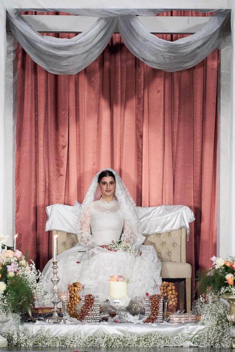 Paria Farzaneh